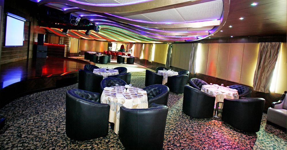 Oh Biz Premier At Leonia Hyderabad Exterior foto