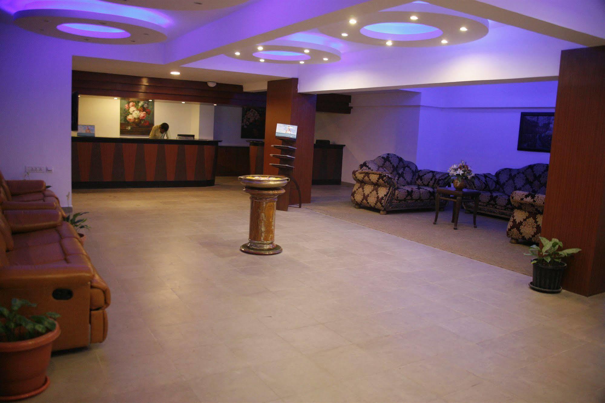 Oh Biz Premier At Leonia Hyderabad Exterior foto